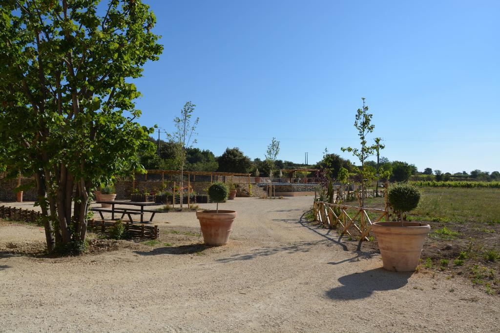 Domaine Des Peyre Apartamento Robion en Luberon Exterior foto